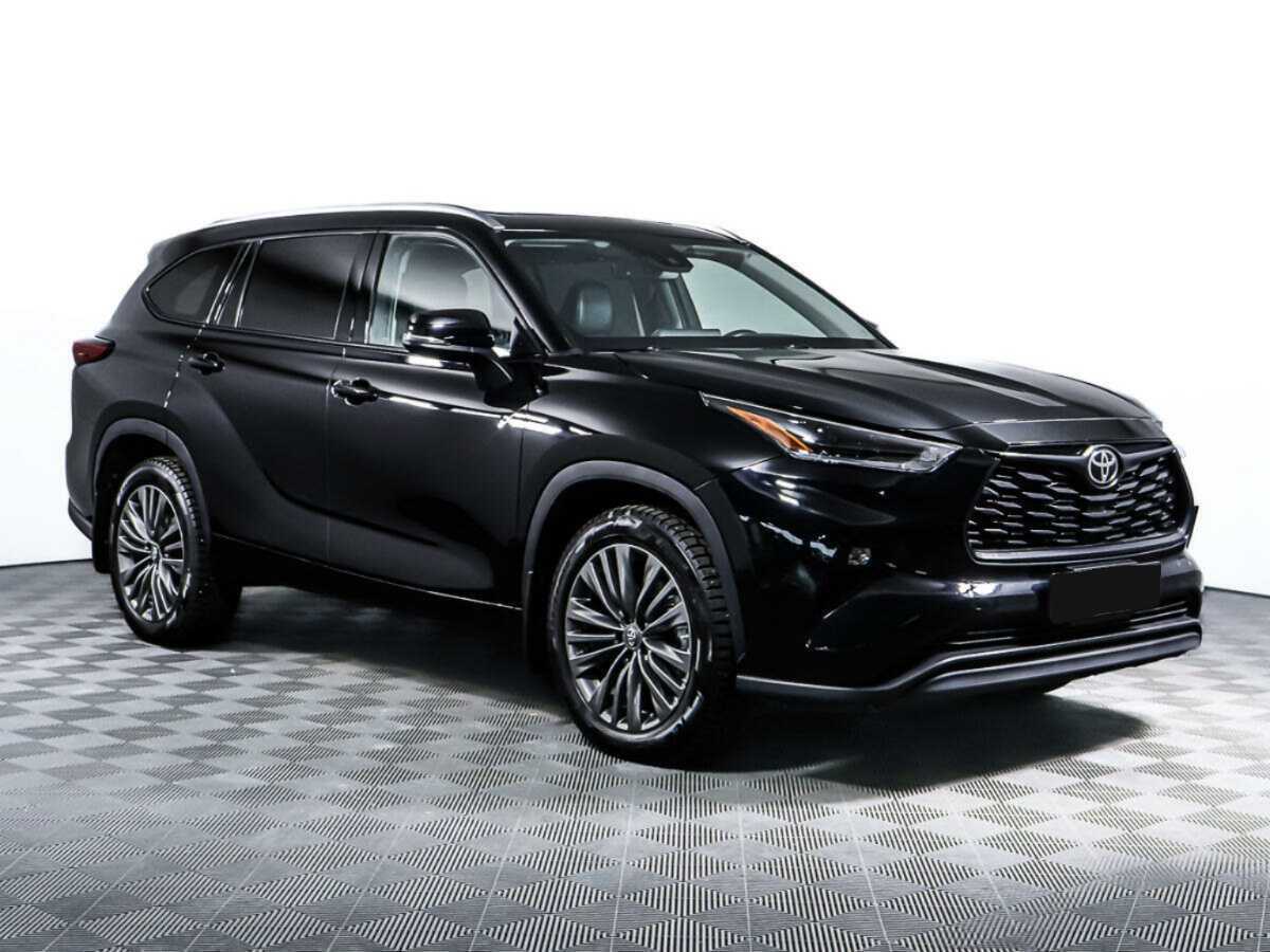 Б/У Тойота Хайлэндер 2021 года. Фото: #2