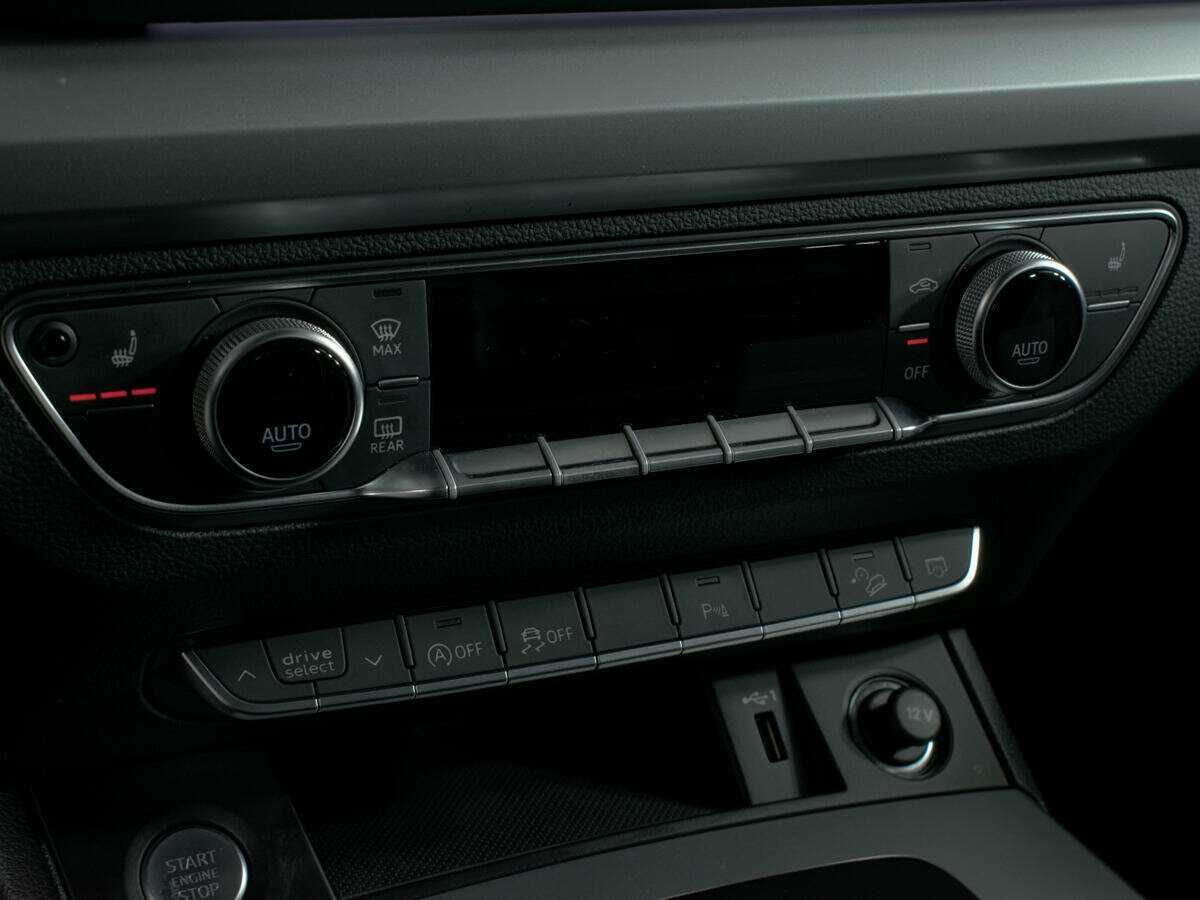 Б/У Ауди К5 2021 года. Фото: #15