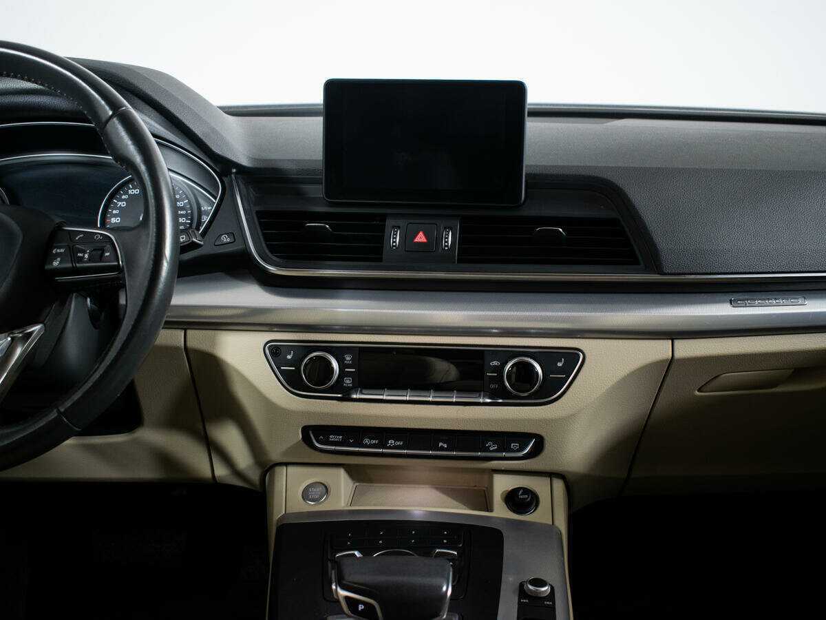 Б/У Ауди К5 2017 года. Фото: #8