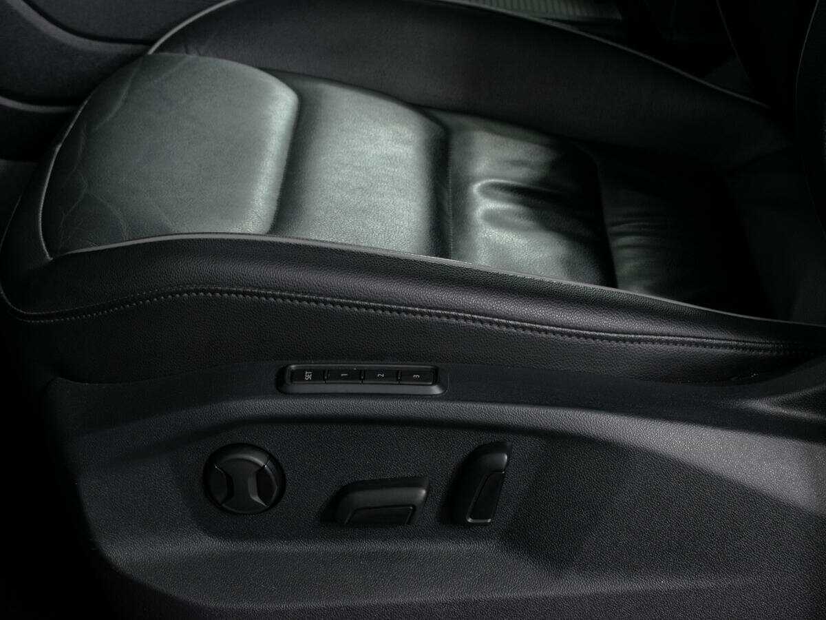 Б/У Фольксваген Тигуан 2018 года. Фото: #13