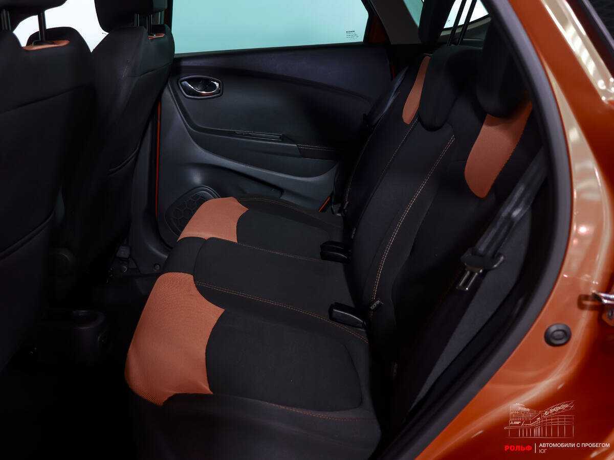 Б/У Рено Каптюр 2018 года. Фото: #8