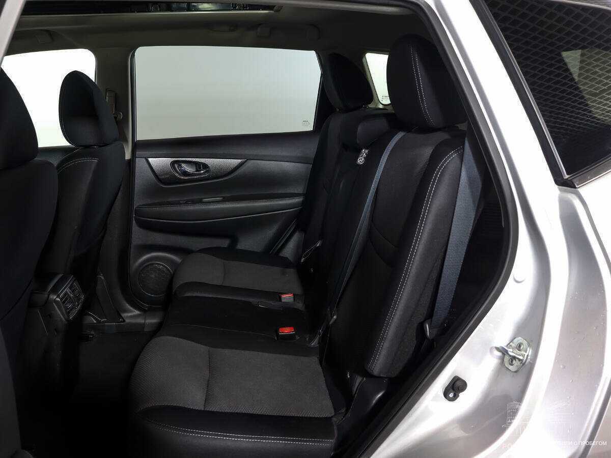 Б/У Ниссан Икс-Трейл 2018 года. Фото: #8