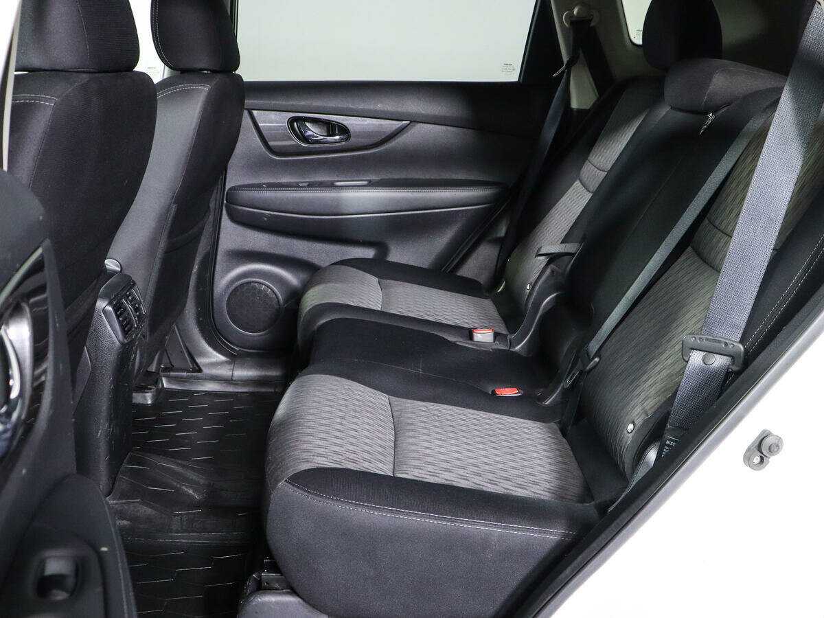 Б/У Ниссан Икс-Трейл 2020 года. Фото: #7