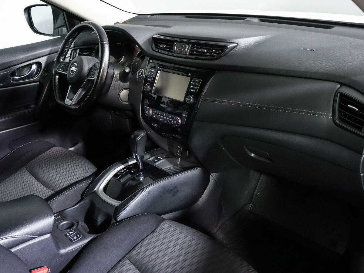 Б/У Ниссан Икс-Трейл 2020 года. Фото: #8