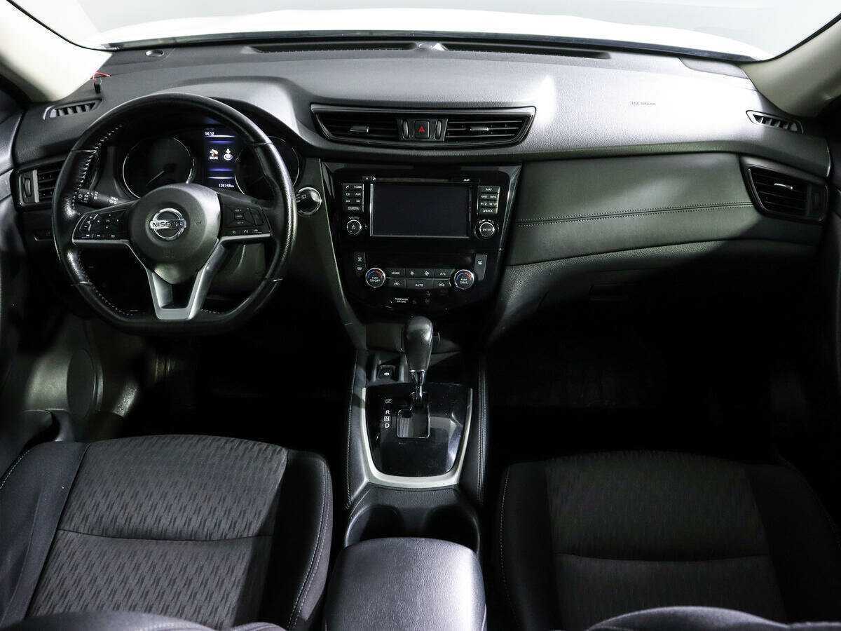 Б/У Ниссан Икс-Трейл 2020 года. Фото: #10