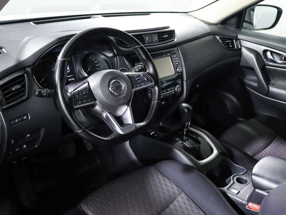 Б/У Ниссан Икс-Трейл 2020 года. Фото: #12