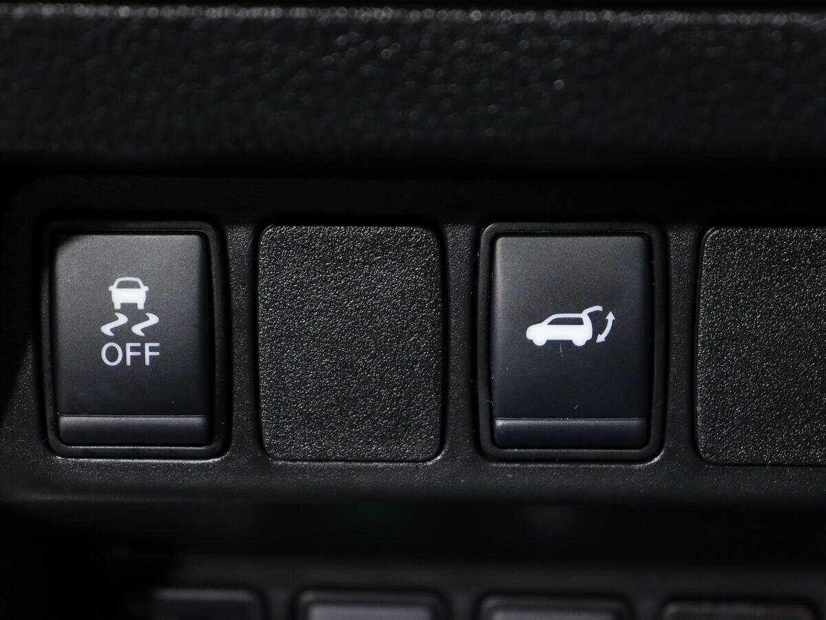 Б/У Ниссан Икс-Трейл 2020 года. Фото: #16