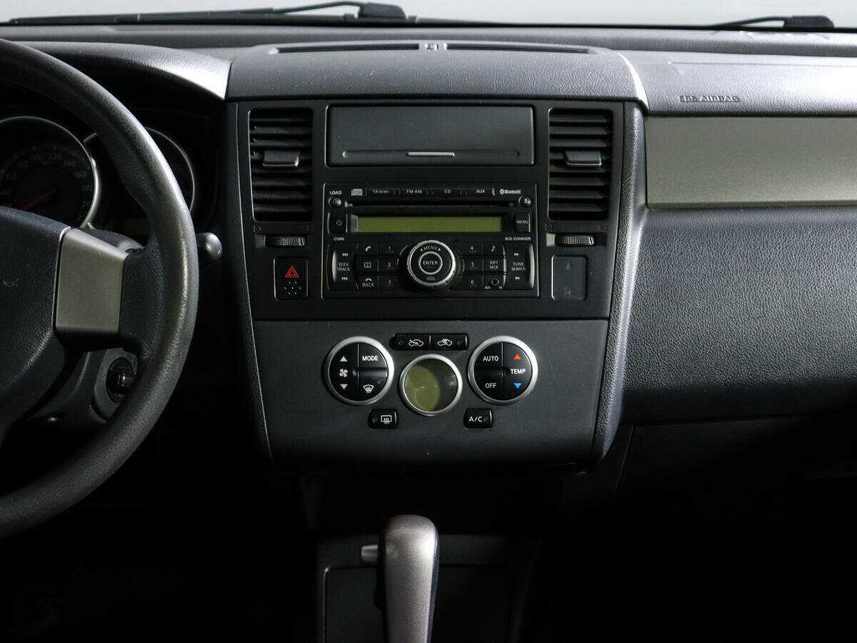 Б/У Ниссан Тиида 2011 года. Фото: #10