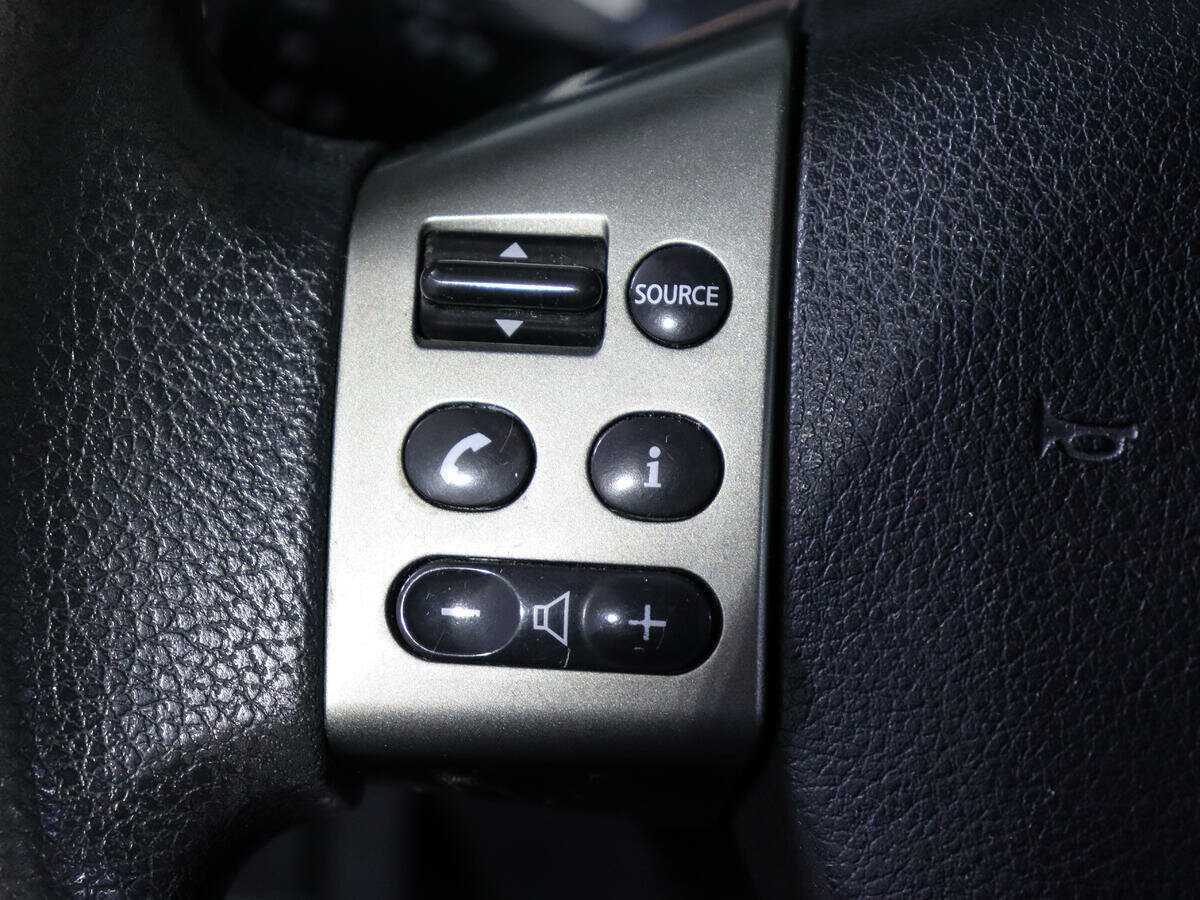 Б/У Ниссан Тиида 2011 года. Фото: #13