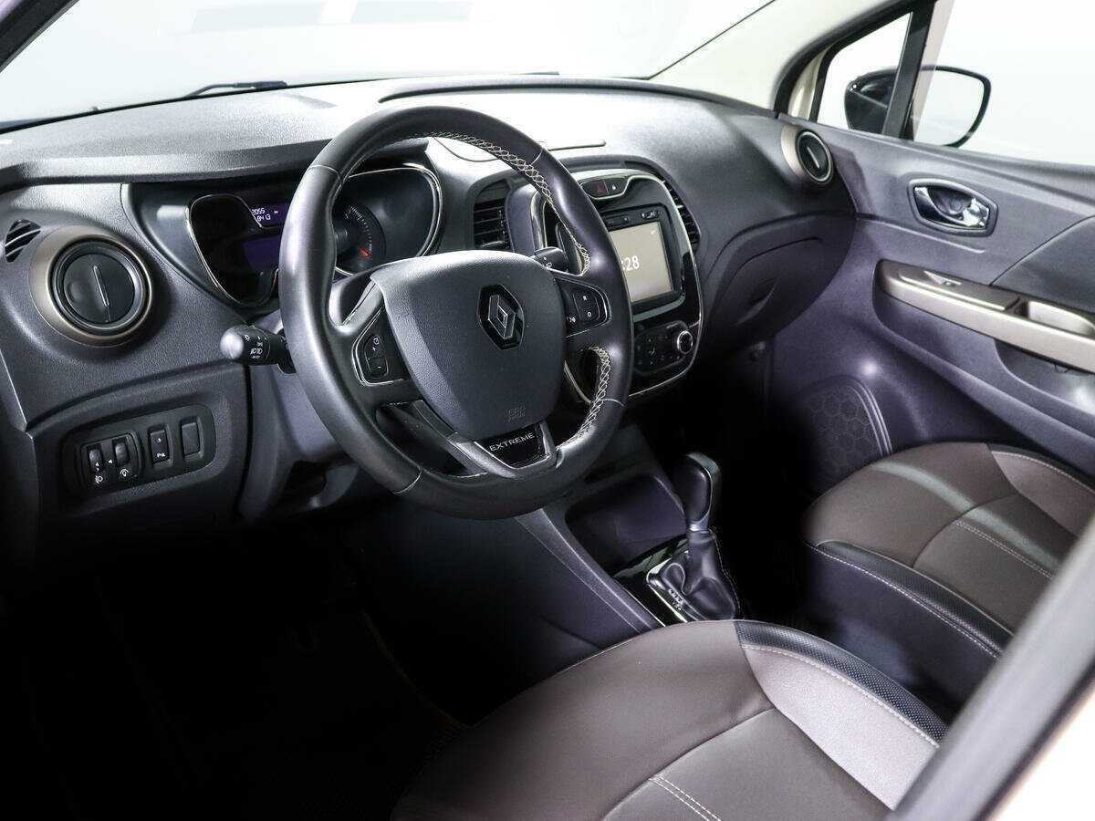 Б/У Рено Каптюр 2018 года. Фото: #12