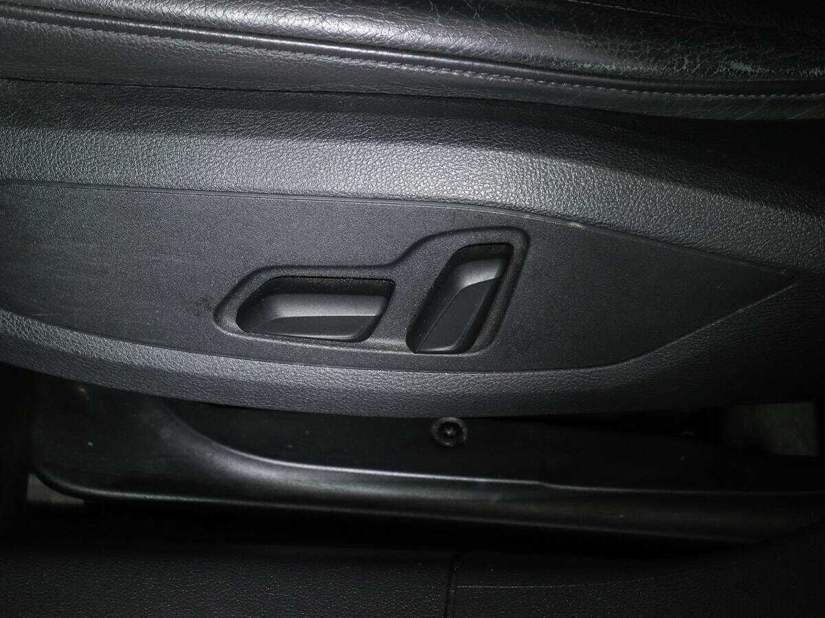 Б/У Ауди А4 2017 года. Фото: #14