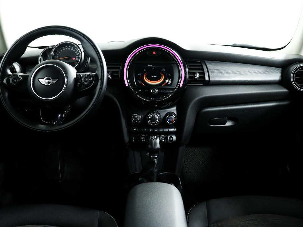 Б/У Мини Хэтч 2017 года. Фото: #10