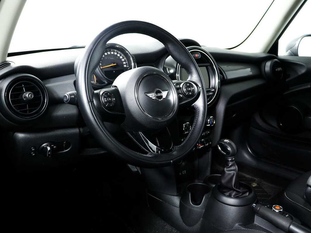 Б/У Мини Хэтч 2017 года. Фото: #12