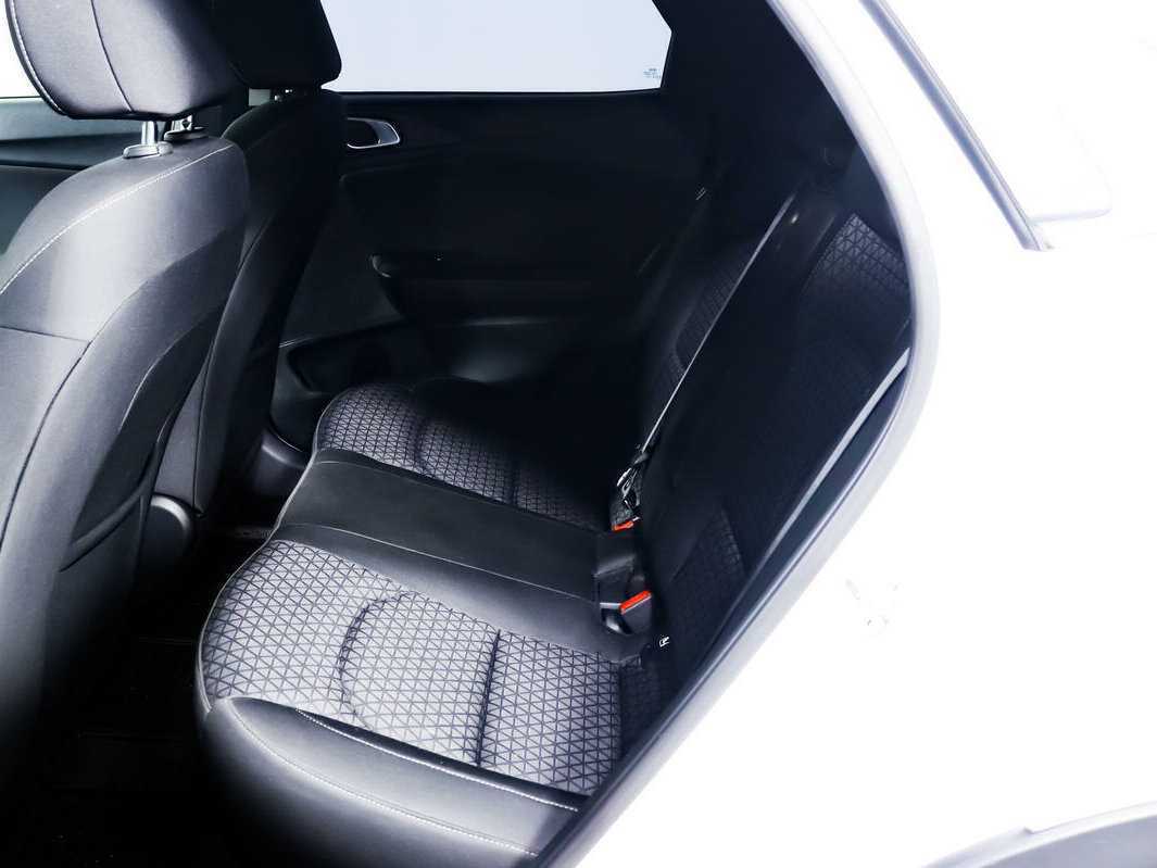 Б/У Киа Икс-Сид 2020 года. Фото: #11