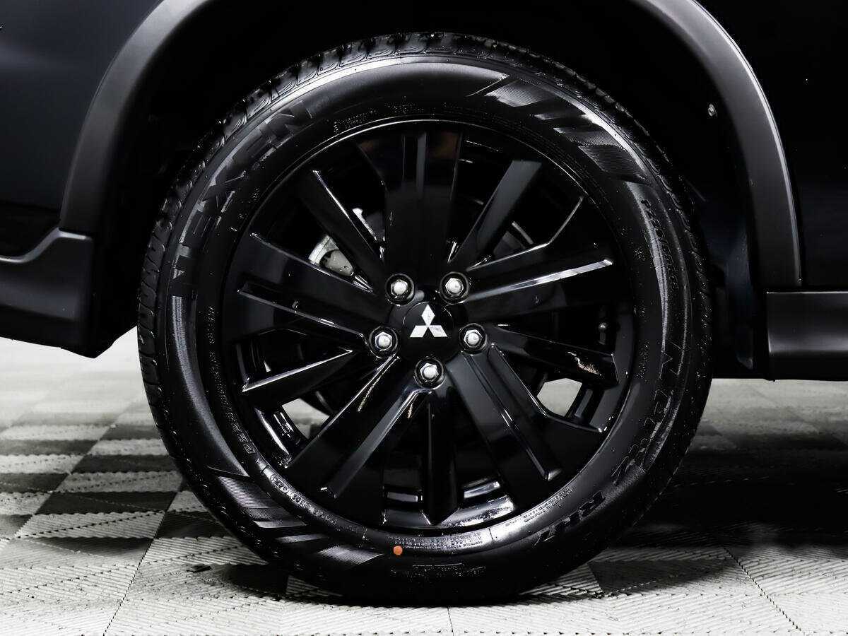 Б/У Митсубиши АС-Икс 2021 года. Фото: #13