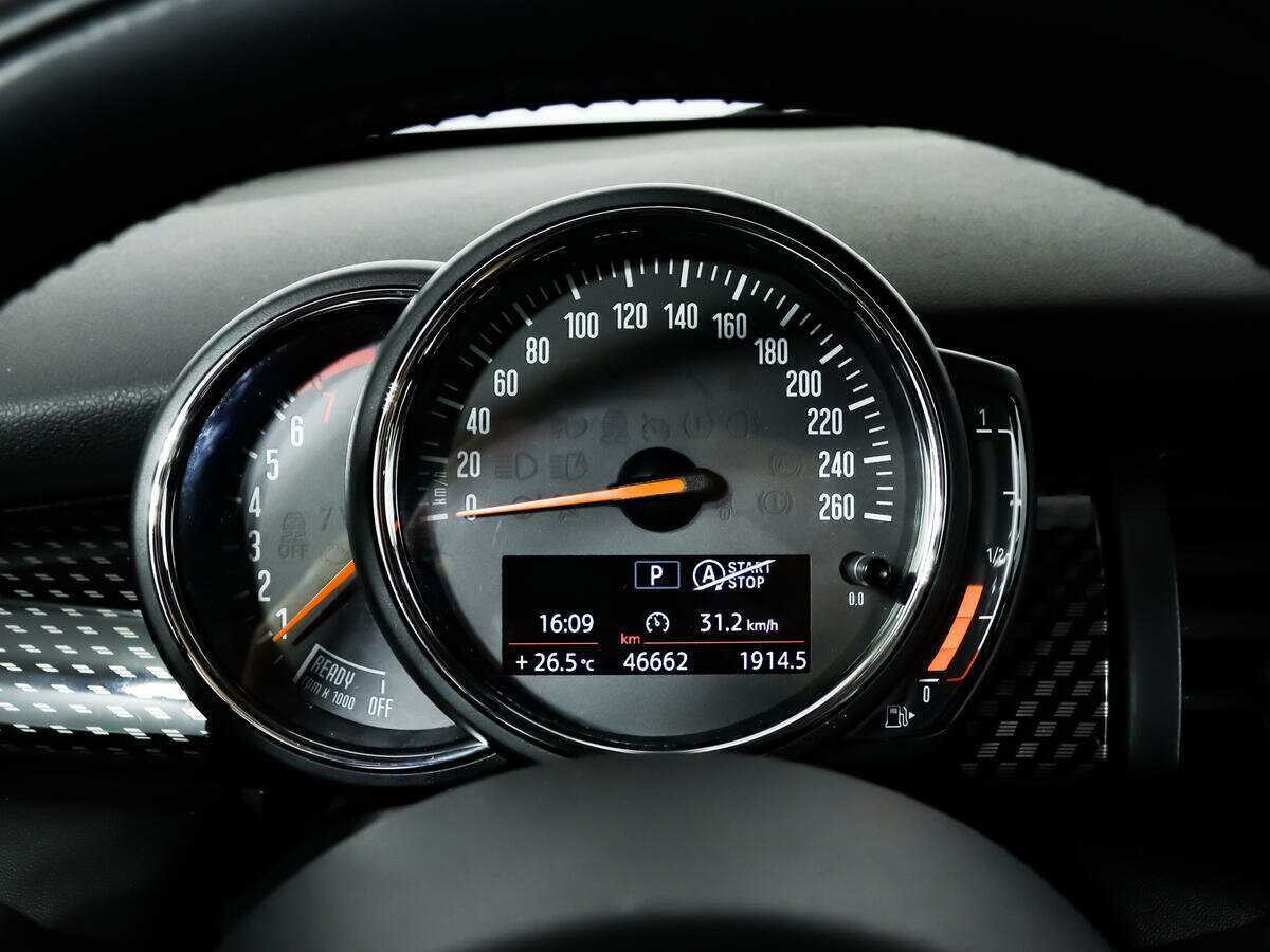 Б/У Мини Хэтч 2019 года. Фото: #9