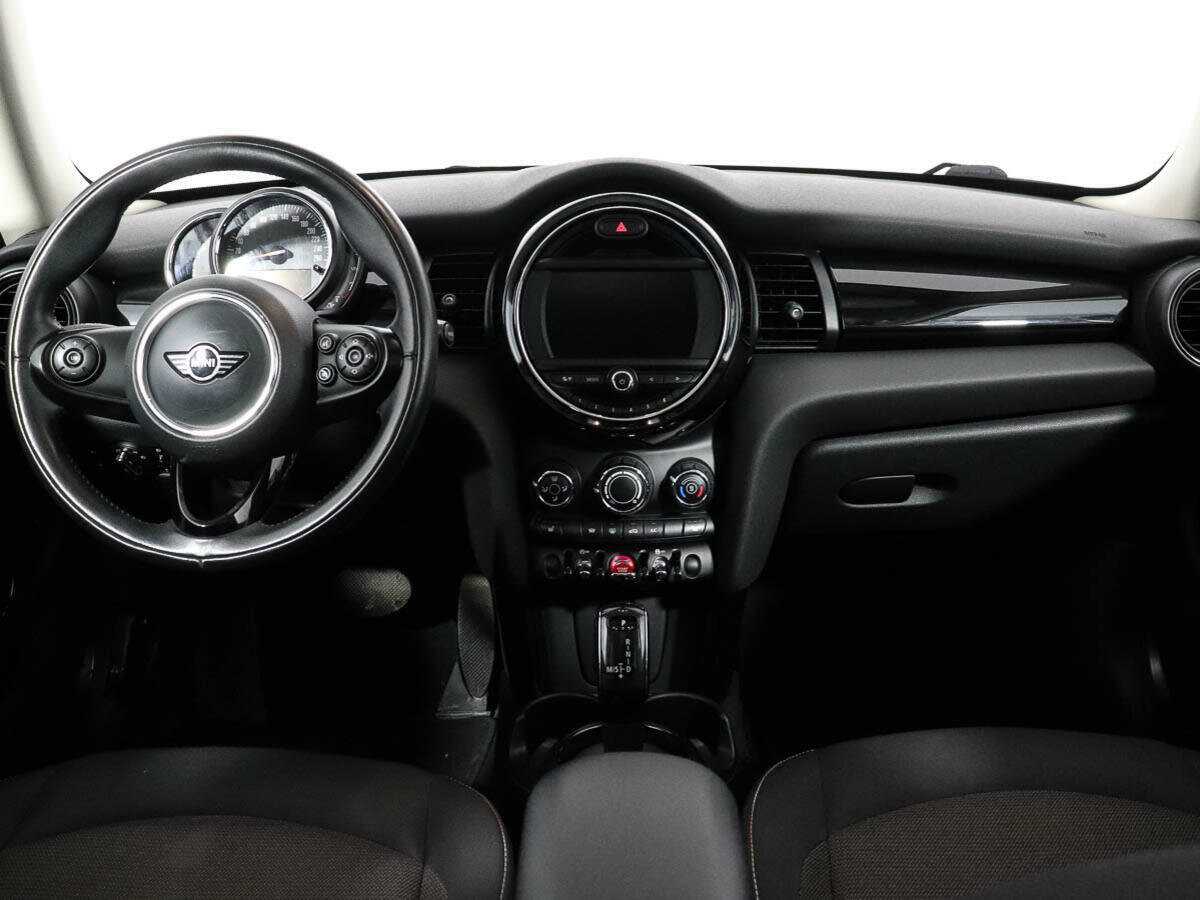 Б/У Мини Хэтч 2018 года. Фото: #12