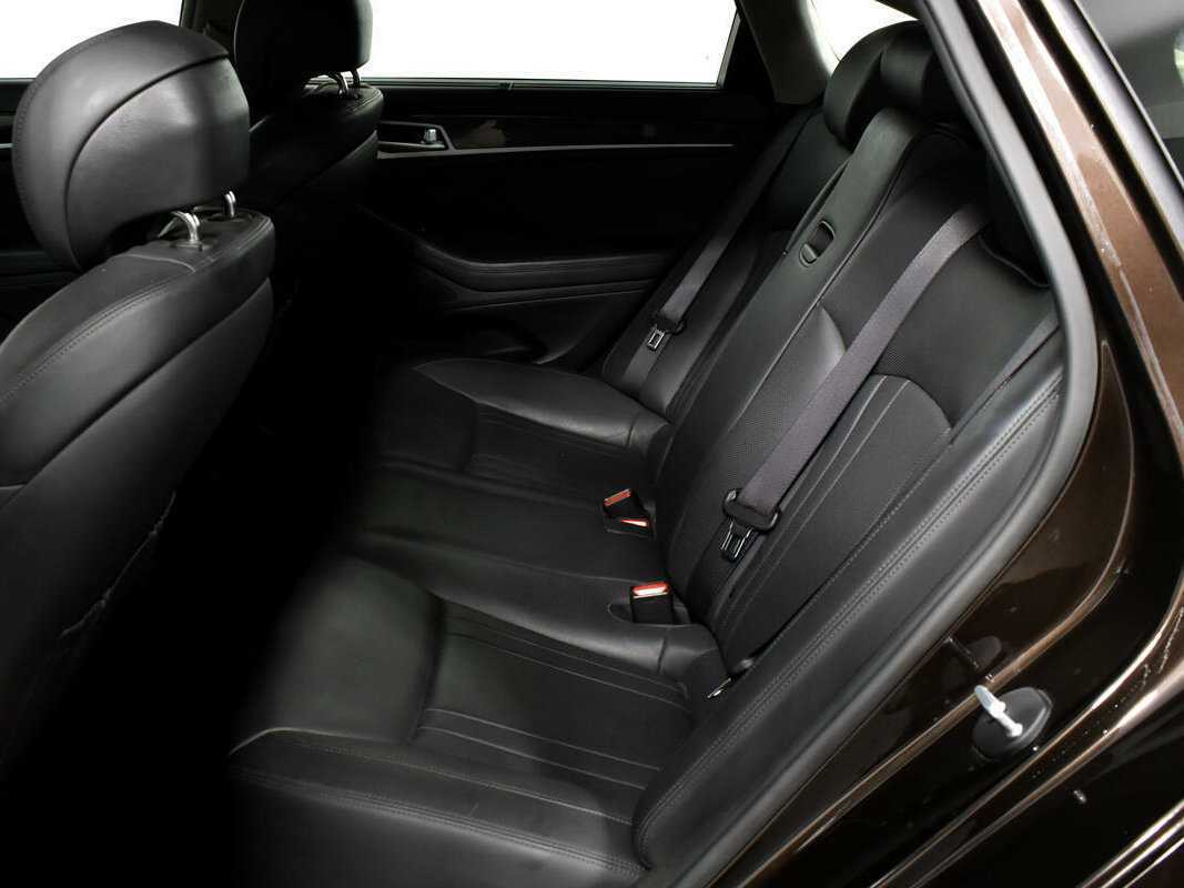 Б/У Генезис Г80 2018 года. Фото: #11