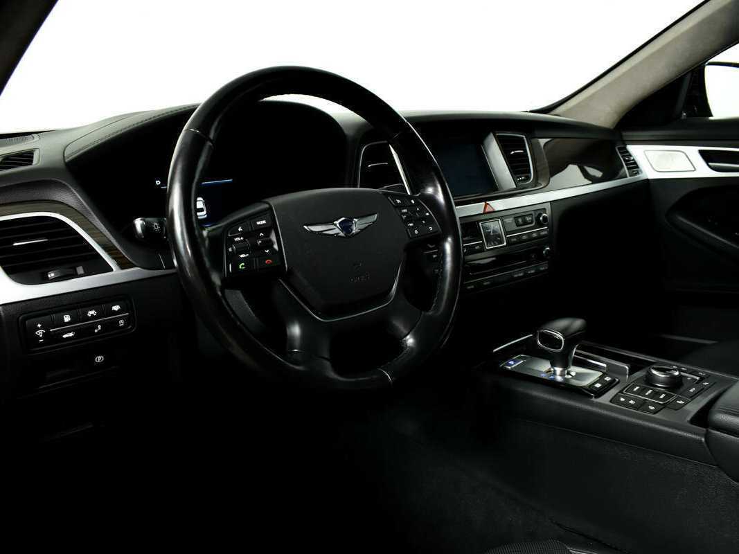 Б/У Генезис Г80 2018 года. Фото: #12