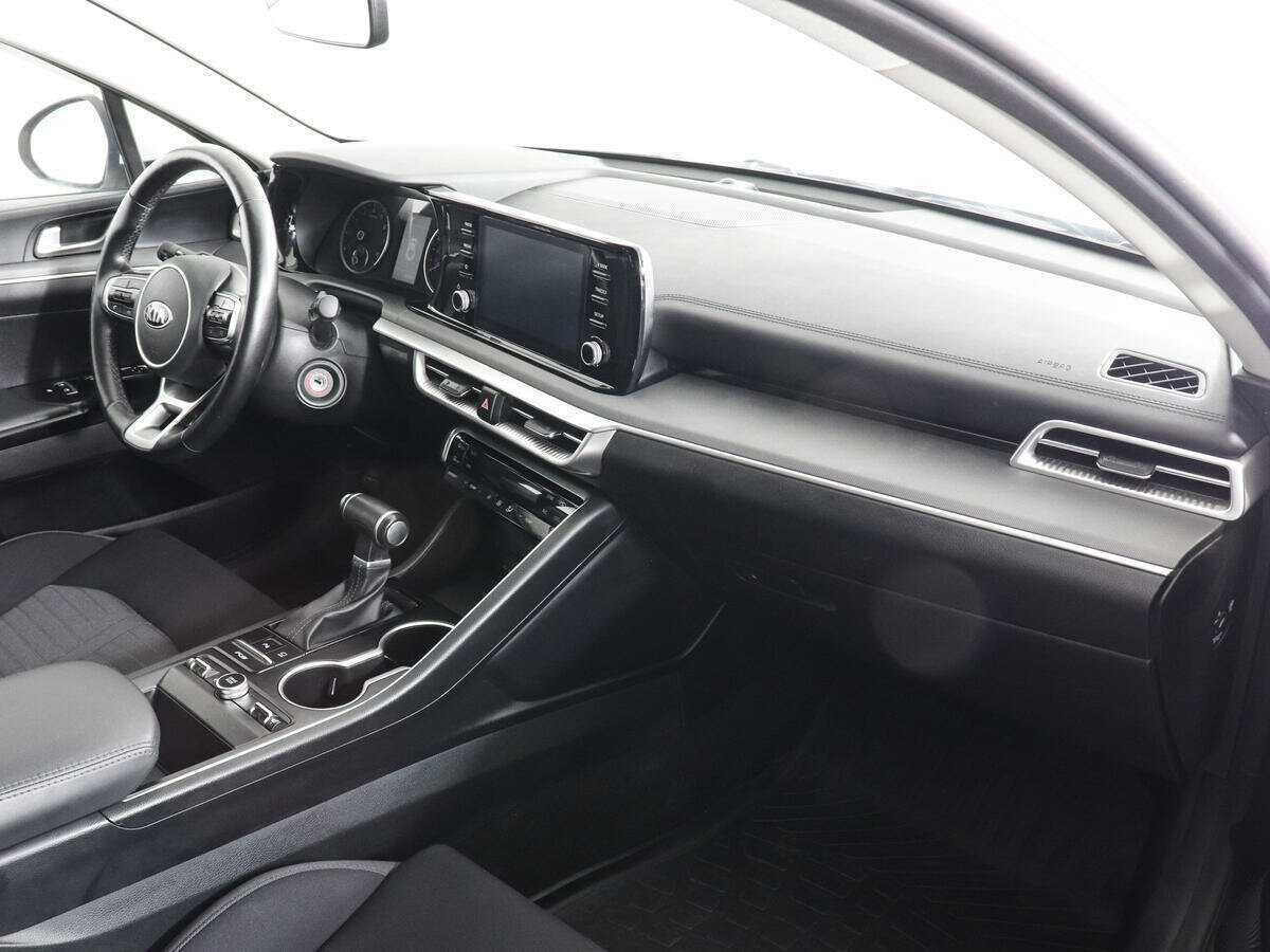 Б/У Киа К5 2021 года. Фото: #9