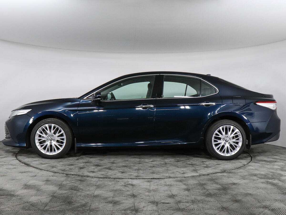 Б/У Тойота Камри 2020 года. Фото: #7