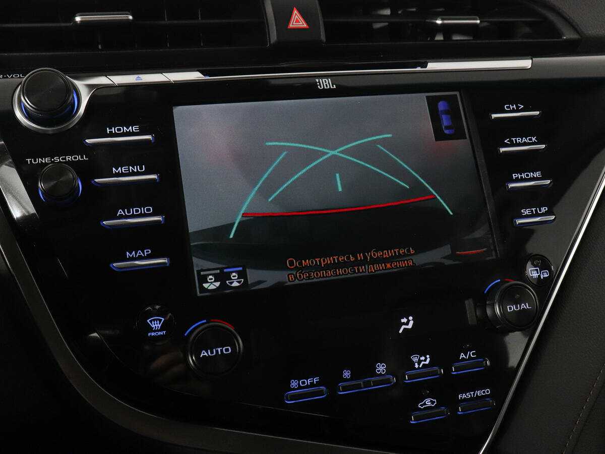 Б/У Тойота Камри 2020 года. Фото: #14