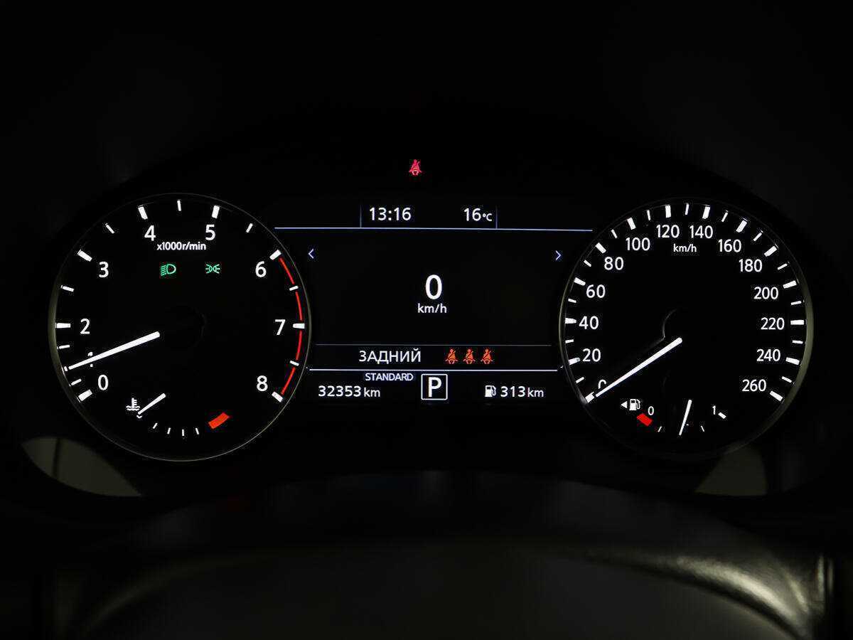 Б/У Инфинити К-Икс50 2019 года. Фото: #13