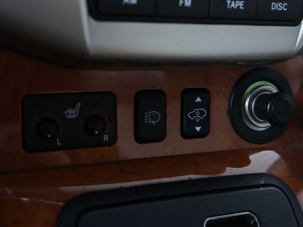 Б/У Лексус Р-Икс 2008 года. Фото: #20