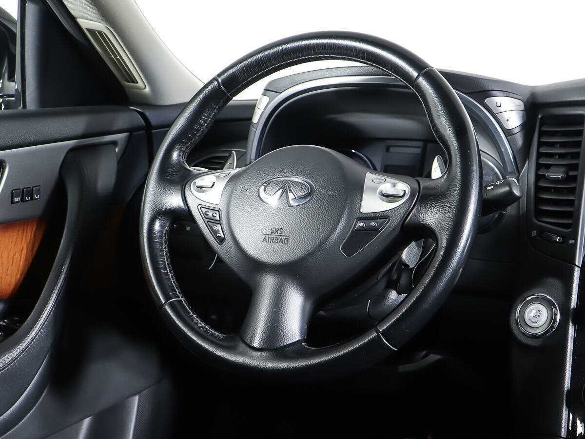 Б/У Инфинити Ф-Икс 2013 года. Фото: #14