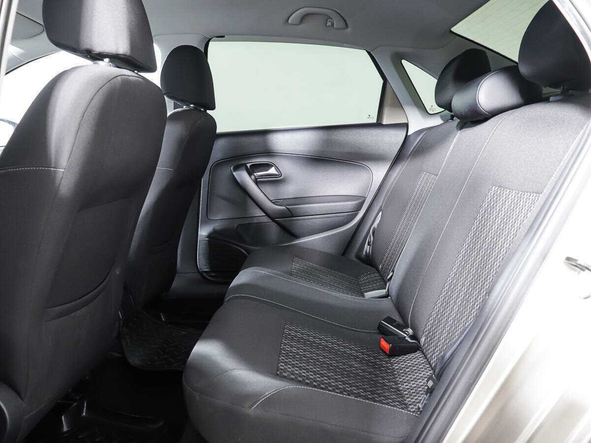 Б/У Фольксваген Поло 2017 года. Фото: #8