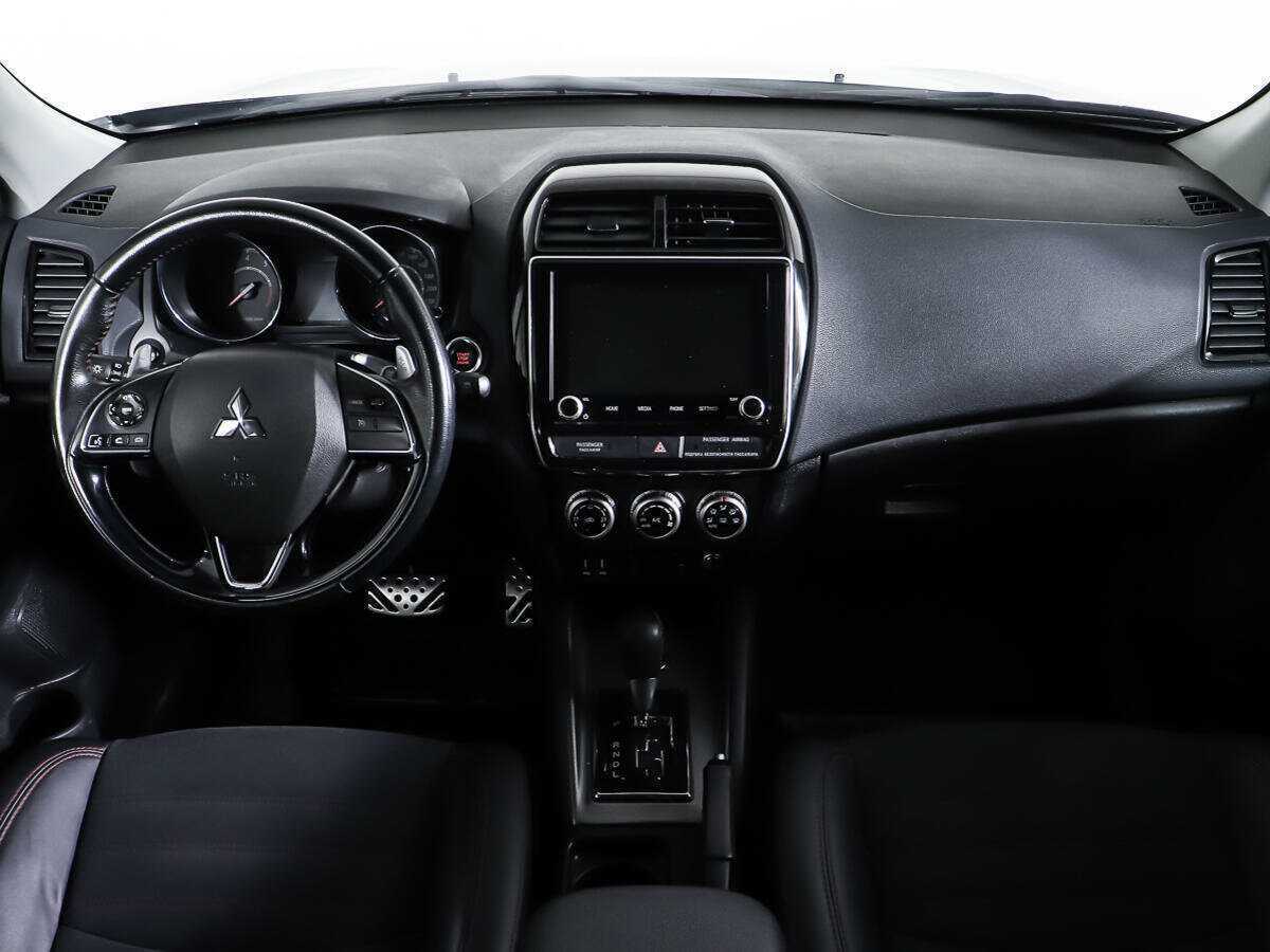 Б/У Митсубиши АС-Икс 2021 года. Фото: #10