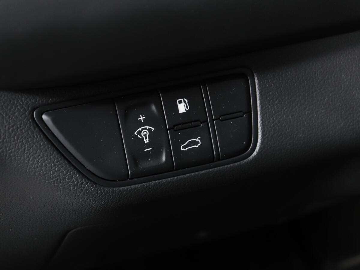 Б/У Генезис Г70 2018 года. Фото: #17