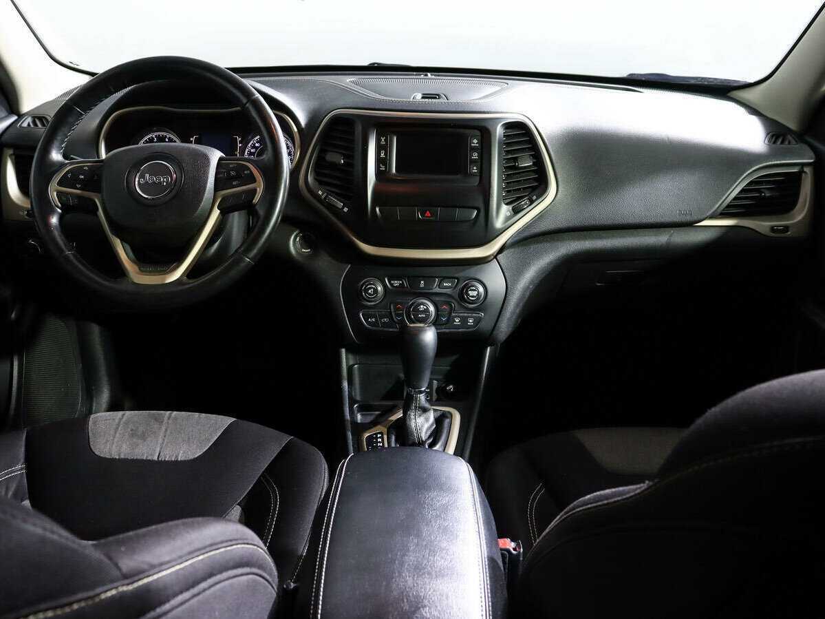 Б/У Джип Чироки 2014 года. Фото: #9