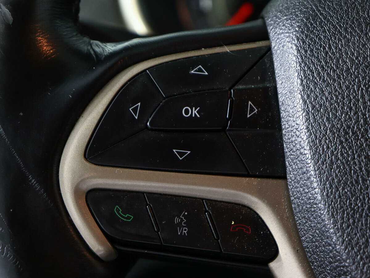 Б/У Джип Чироки 2014 года. Фото: #13