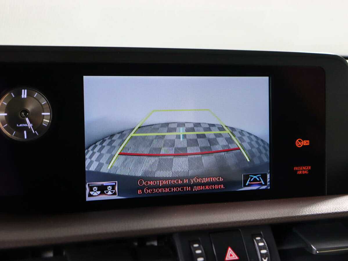 Б/У Лексус ЕС 2018 года. Фото: #14