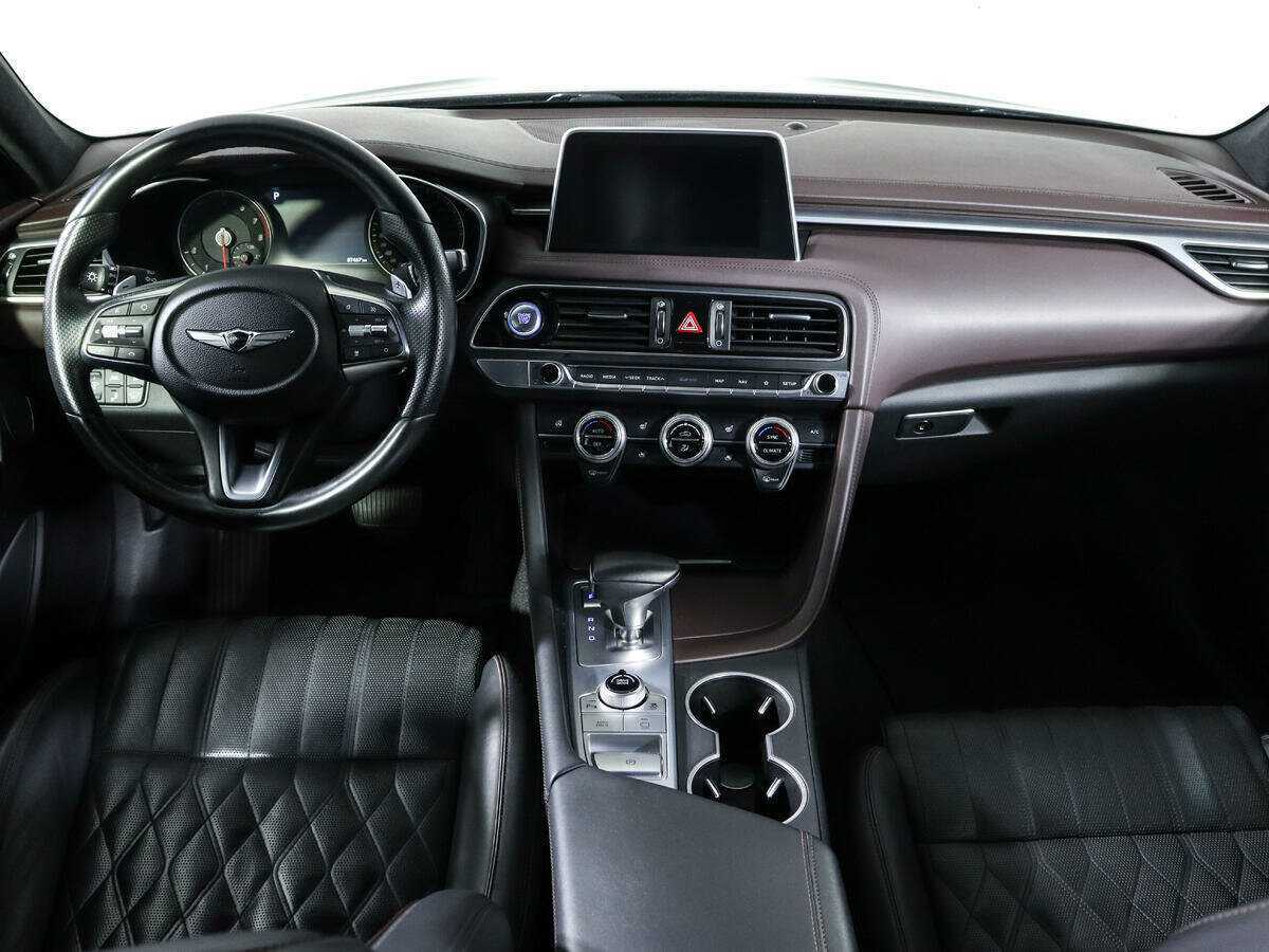 Б/У Генезис Г70 2019 года. Фото: #9