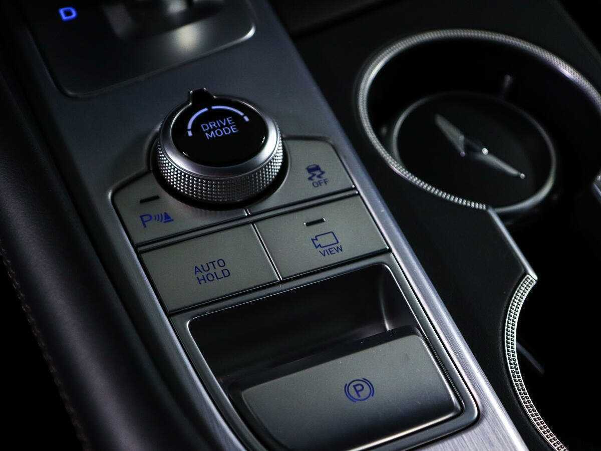 Б/У Генезис Г70 2019 года. Фото: #21