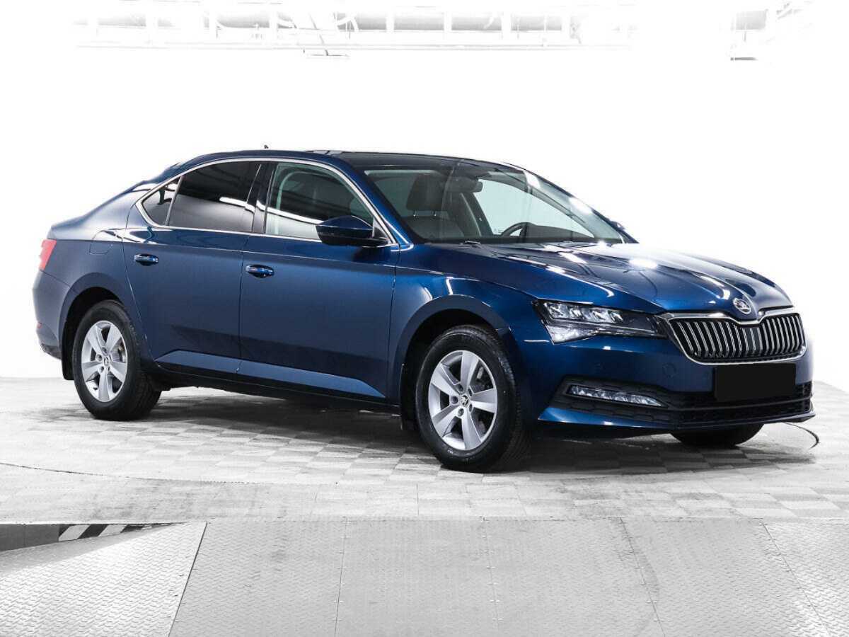 Б/У Шкода Суперб 2021 года. Фото: #2