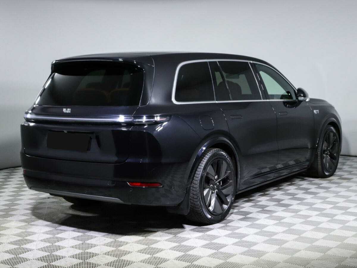 Б/У ЛиСян Л9 2023 года. Фото: #2