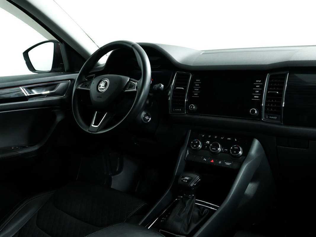 Б/У Шкода Кодиак 2019 года. Фото: #8