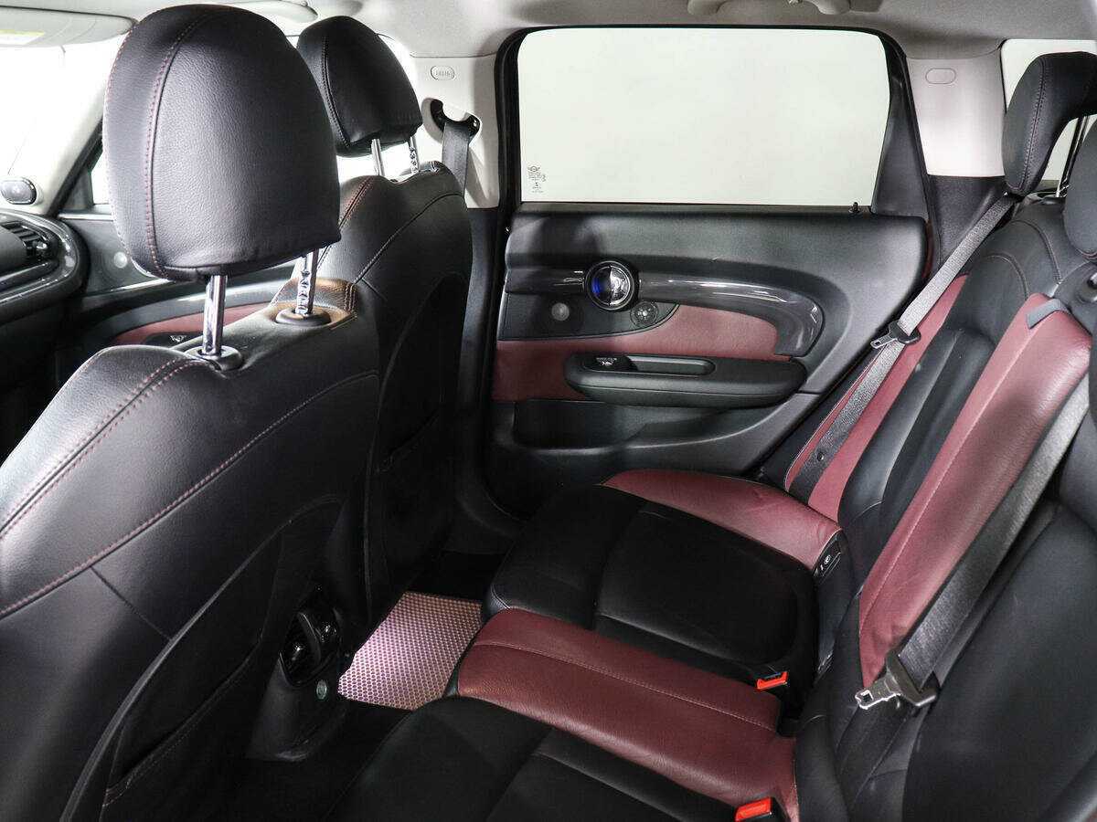 Б/У Мини Клубмэн 2016 года. Фото: #11