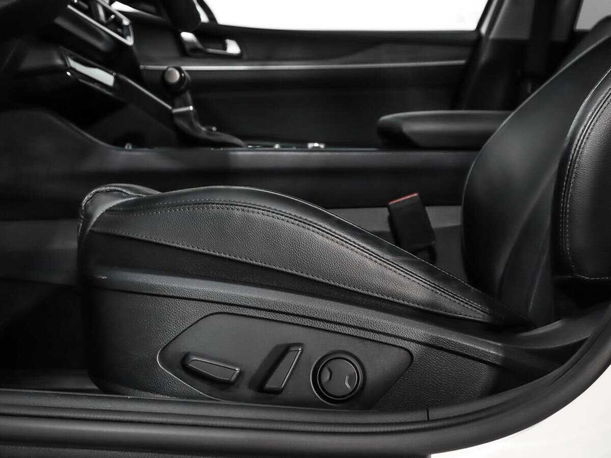 Б/У Киа К5 2021 года. Фото: #9