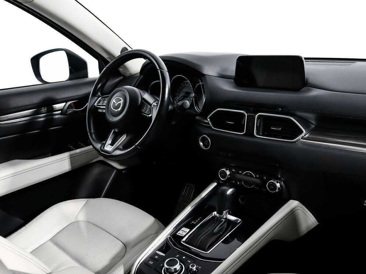 Б/У Мазда Ц-Икс-5 2018 года. Фото: #9
