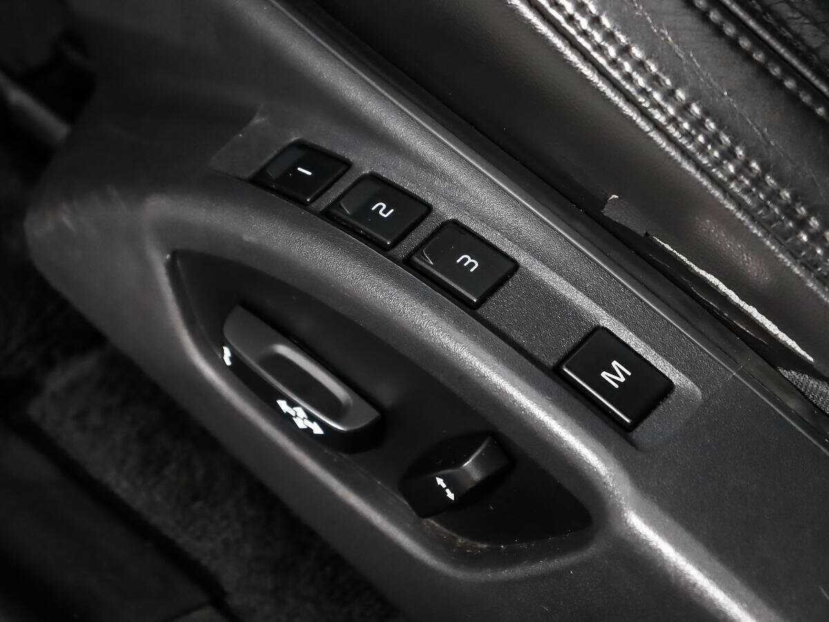 Б/У Вольво ИксЦ60 2013 года. Фото: #10