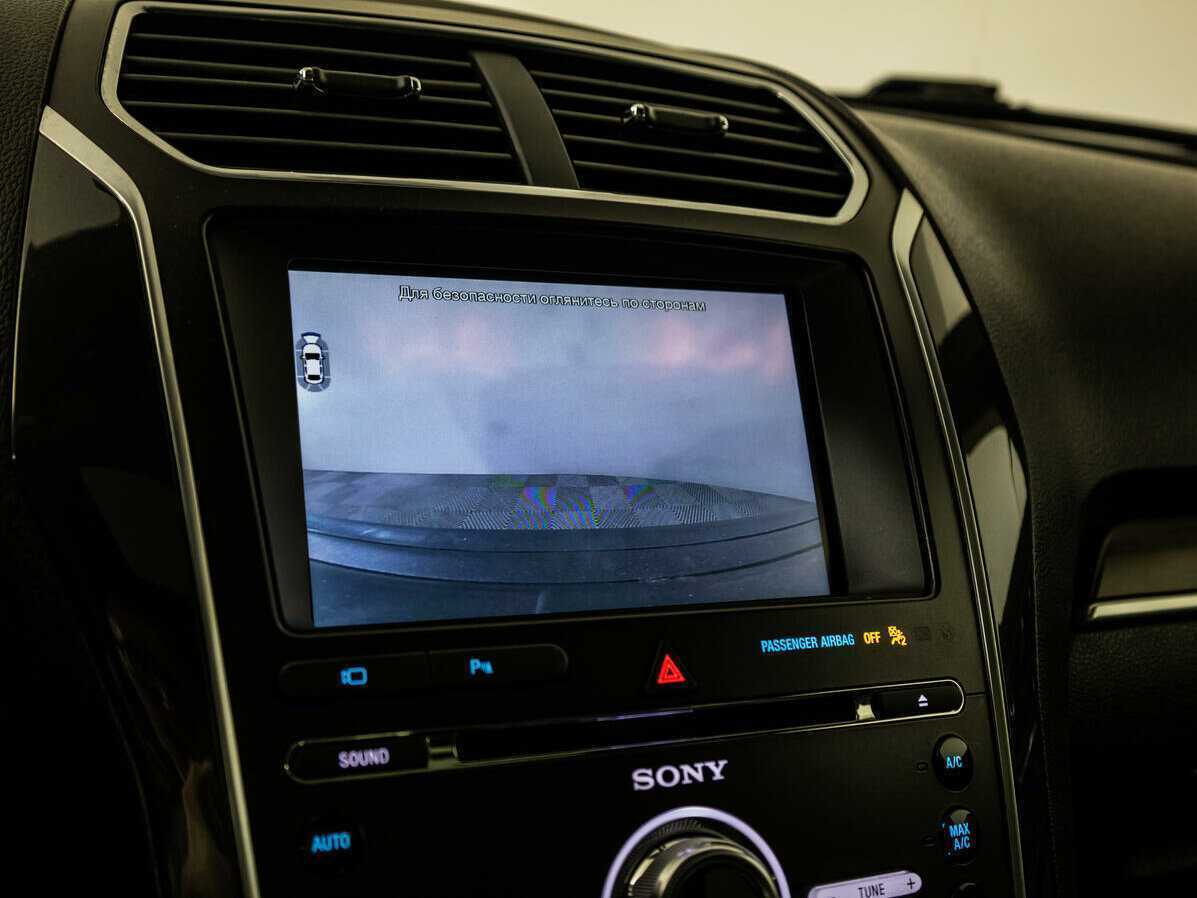 Б/У Форд Експлорер 2016 года. Фото: #21