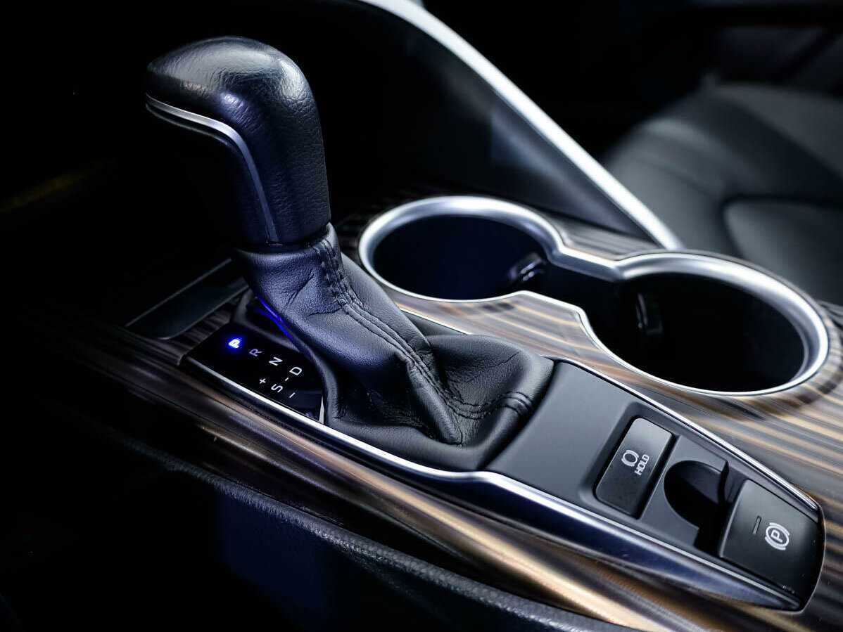 Б/У Тойота Камри 2020 года. Фото: #15