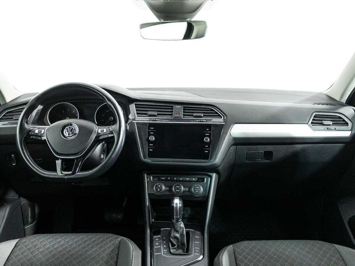 Б/У Фольксваген Тигуан 2019 года. Фото: #12