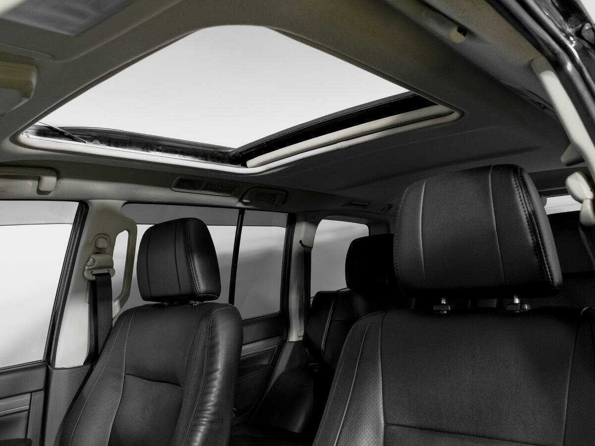 Б/У Митсубиши Паджеро 2014 года. Фото: #13