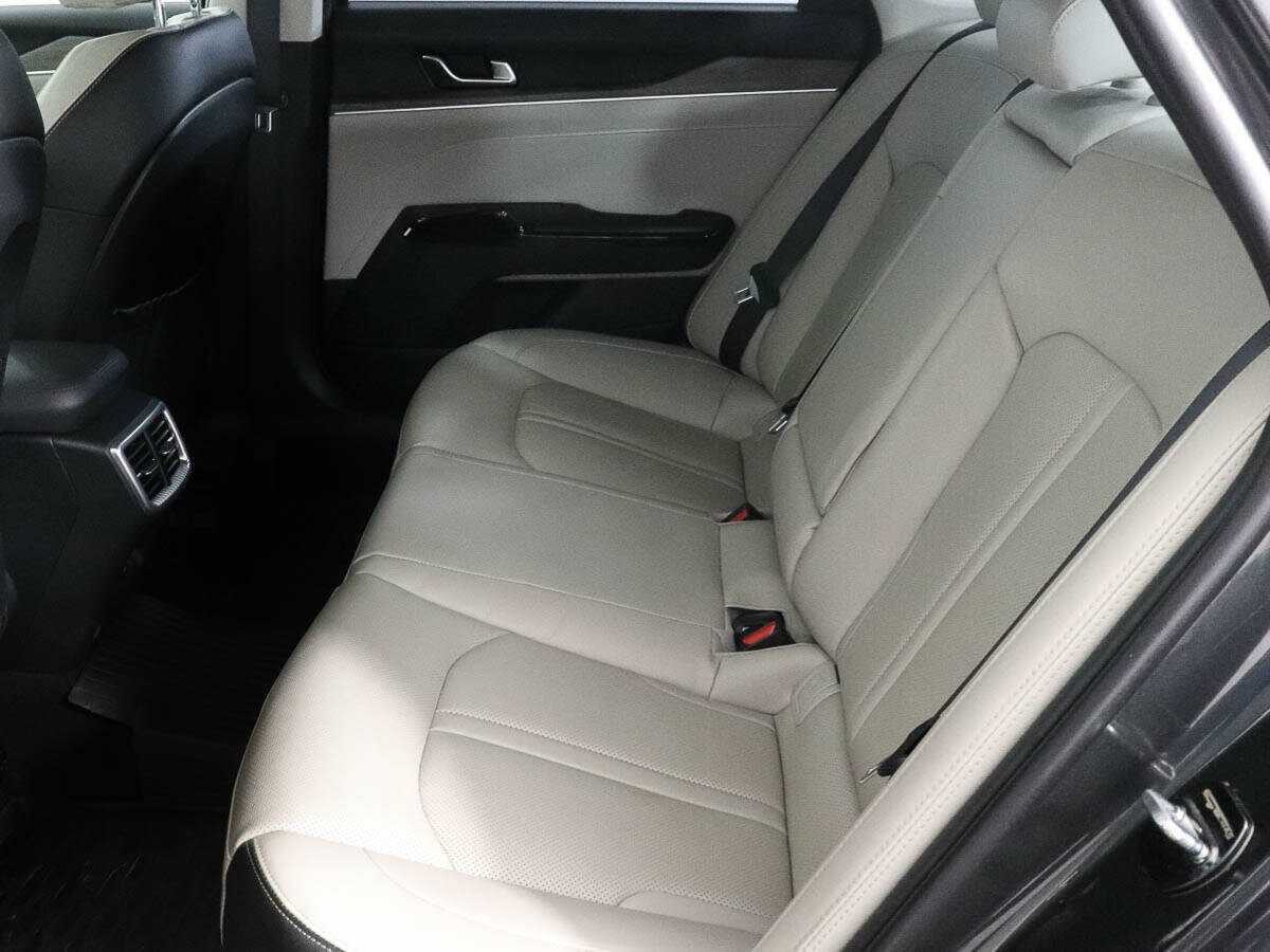 Б/У Киа К5 2020 года. Фото: #7