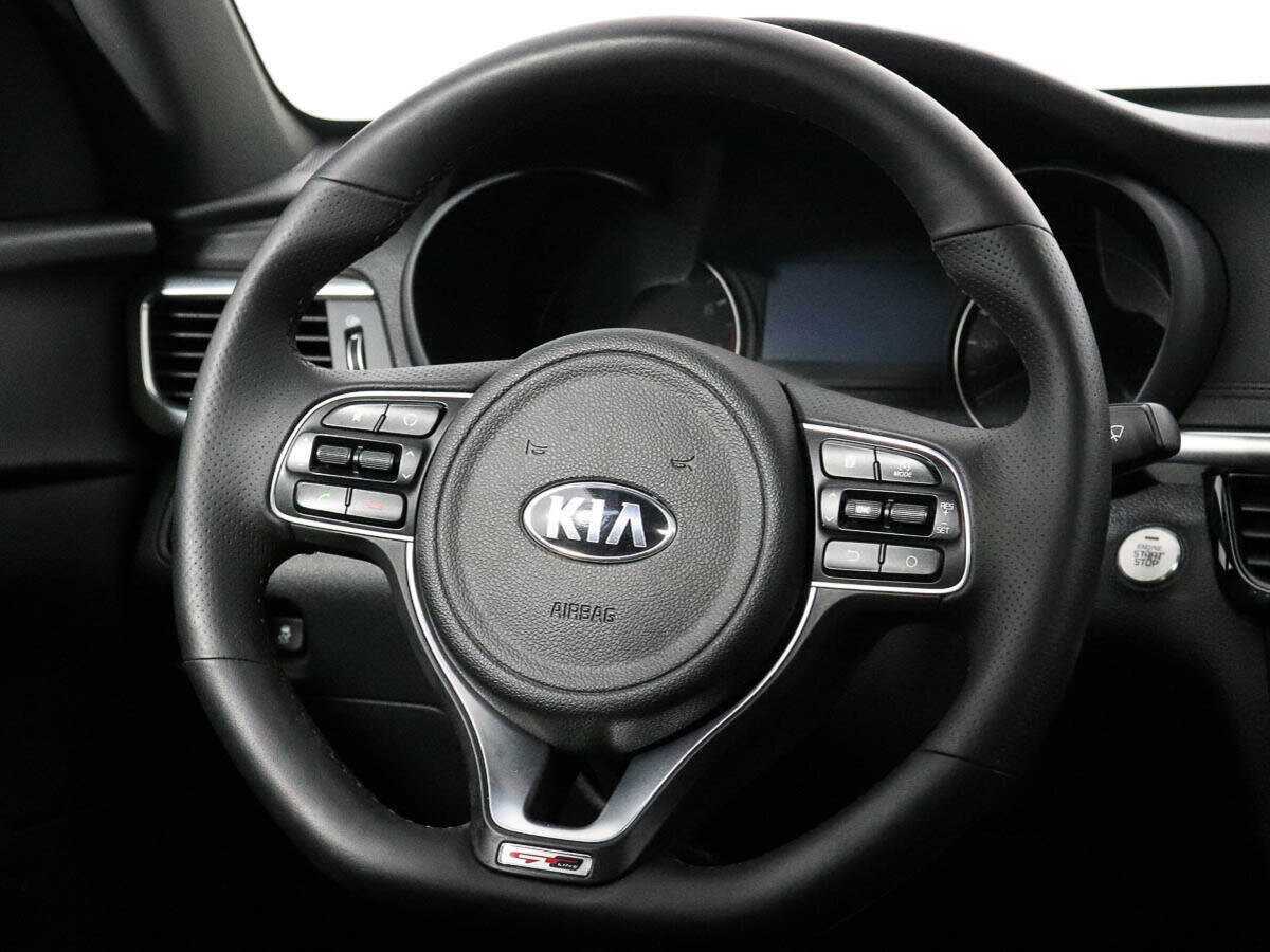 Б/У Киа Оптима 2016 года. Фото: #17